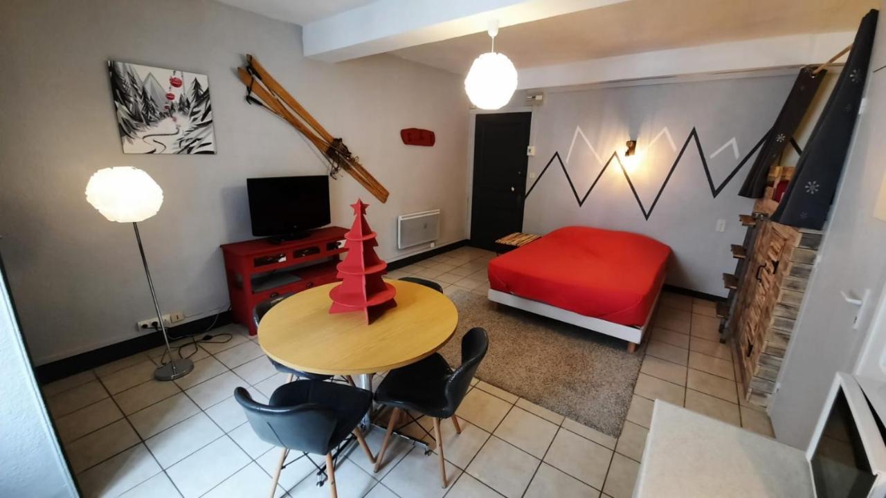 Un Petit Studio A La Montagne Ax-les-Thermes Buitenkant foto